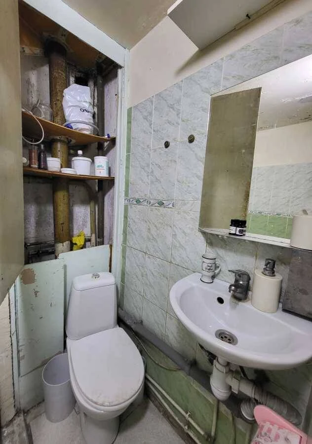 Продам 1-к квартиру Київ, Деснянський, Космонавта Волкова ву