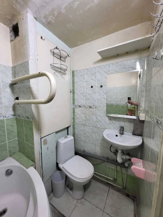 Продам 1-к квартиру Київ, Деснянський, Космонавта Волкова ву