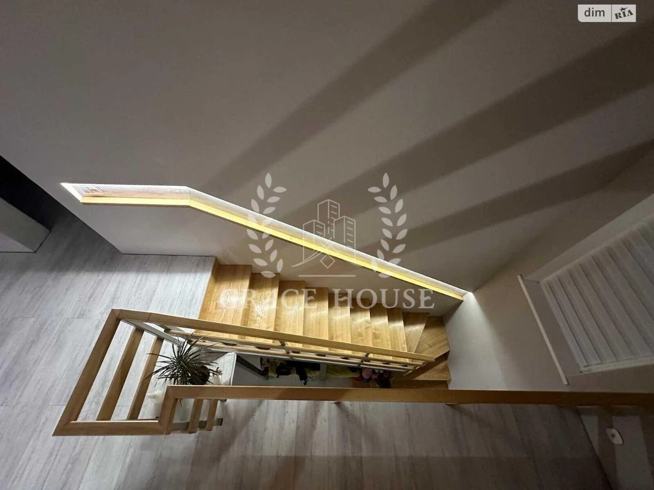 Long-Term Rental - House in Nivki