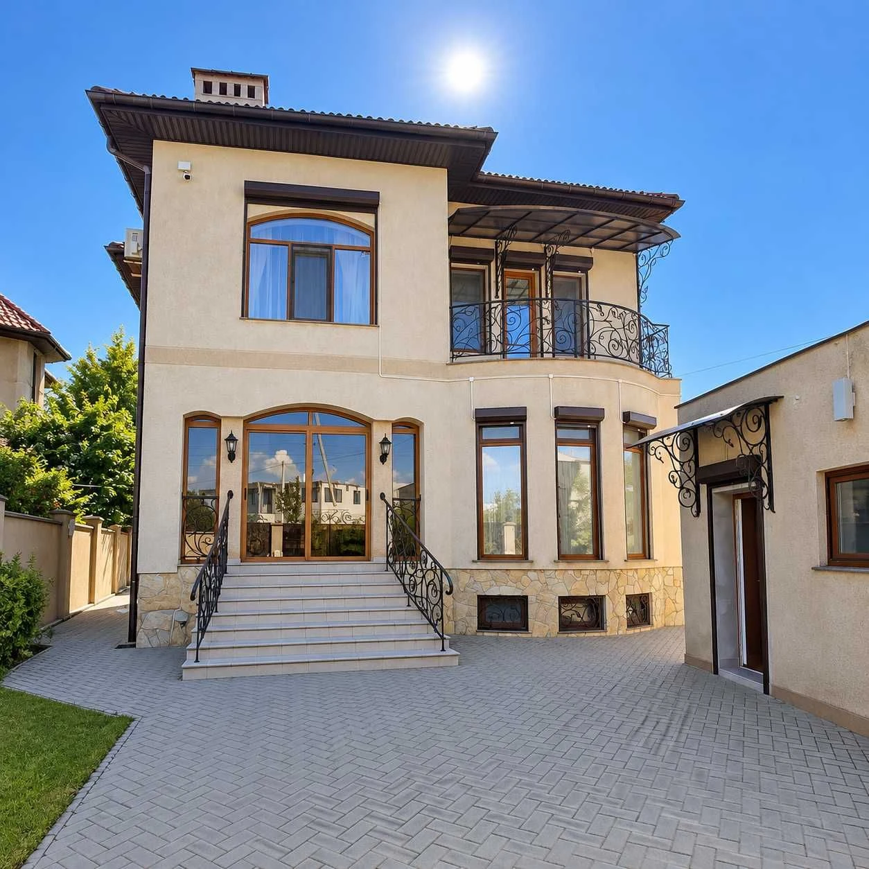 For Sale House in Tiyrova, Zolotaya Gorka 289 m² 15 acres