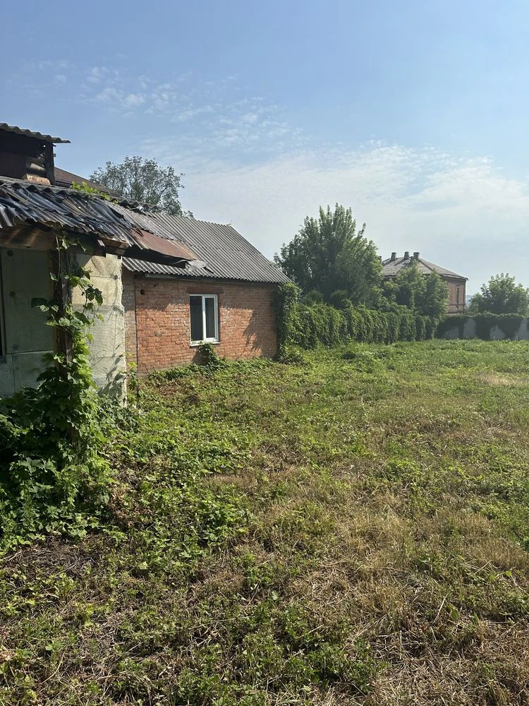 Участок 10 соток метро Холодная гора со всеми коммуникациями