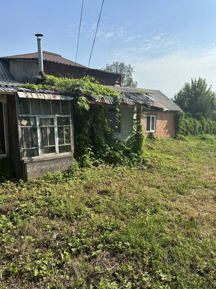 Участок 10 соток метро Холодная гора со всеми коммуникациями