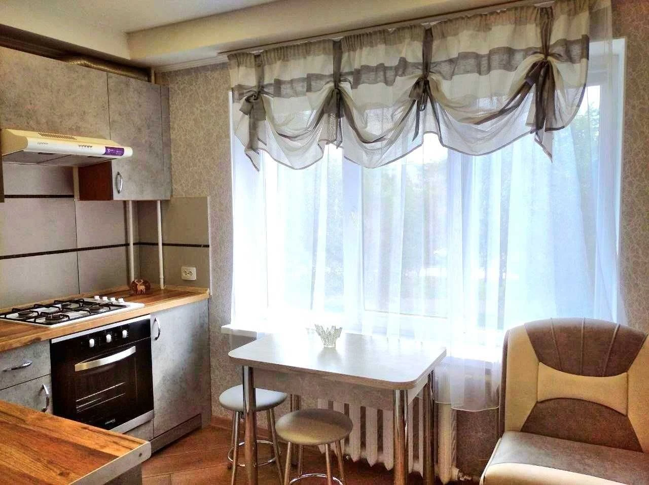 For sale, 2 rooms, Borodinsky microdistrict, fully furnished