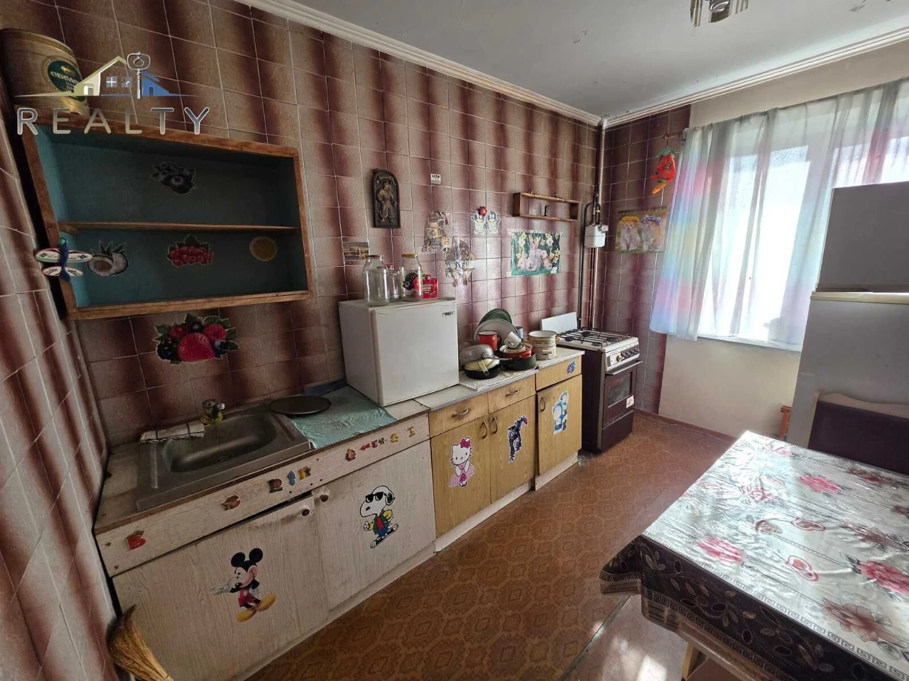 Продажа 4-комнатной квартиры. Район Хортица (213-424-042)