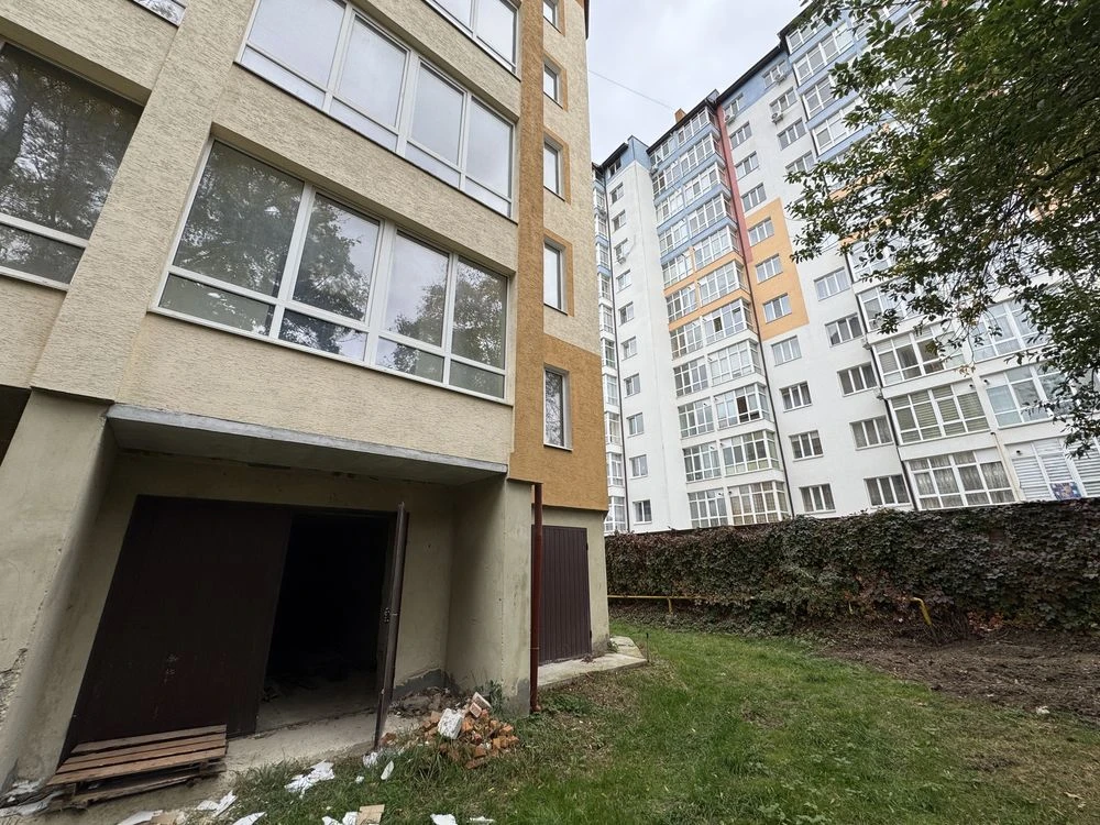 Garage for sale, 27 m2 on National Guard Street