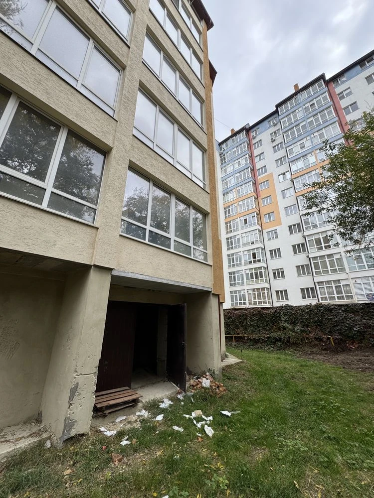 Garage for sale, 27 m2 on National Guard Street
