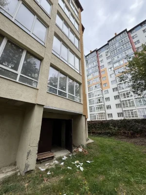 Garage for sale, 27 m2 on National Guard Street