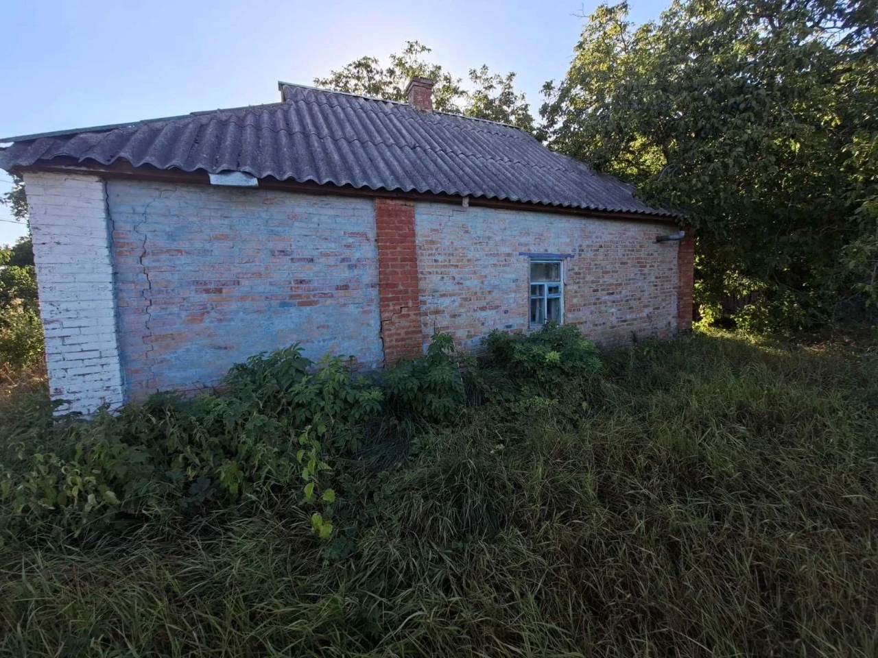 Budget-Friendly House with Amenities in the Suburbs of Poltava!