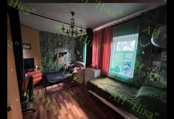 Sale of a 2/3 house on Yareska Street