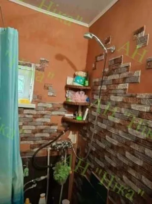 Sale of a 2/3 house on Yareska Street