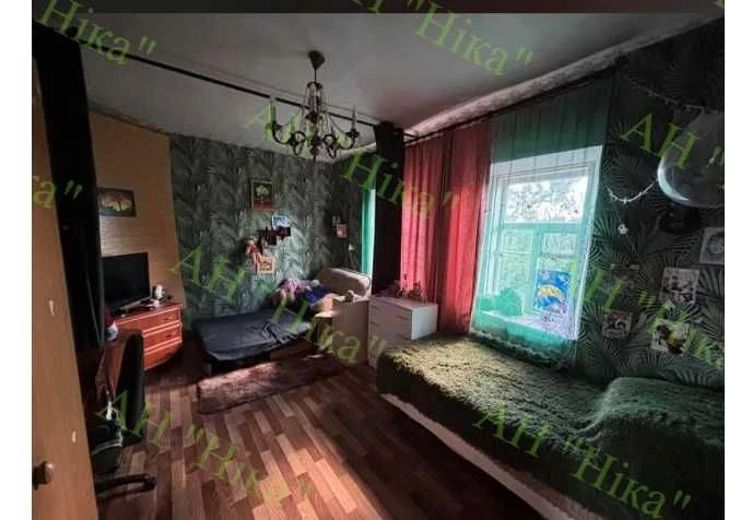 Sale of a 2/3 house on Yareska Street