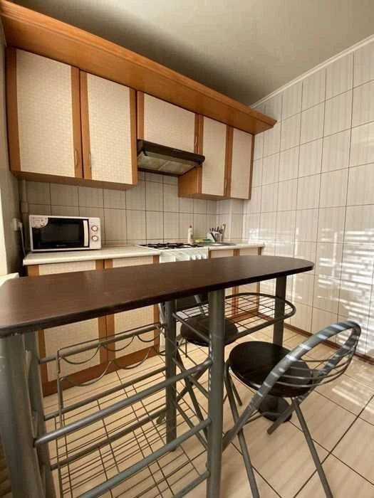 H S2 1-room apartment for sale in Studentska