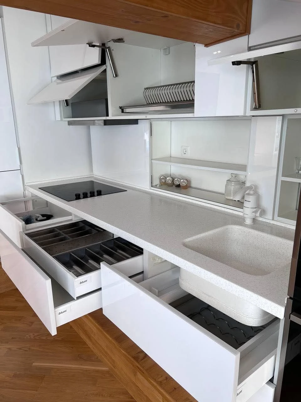 Sale of a 3-bedroom apartment / center / Podgradska
