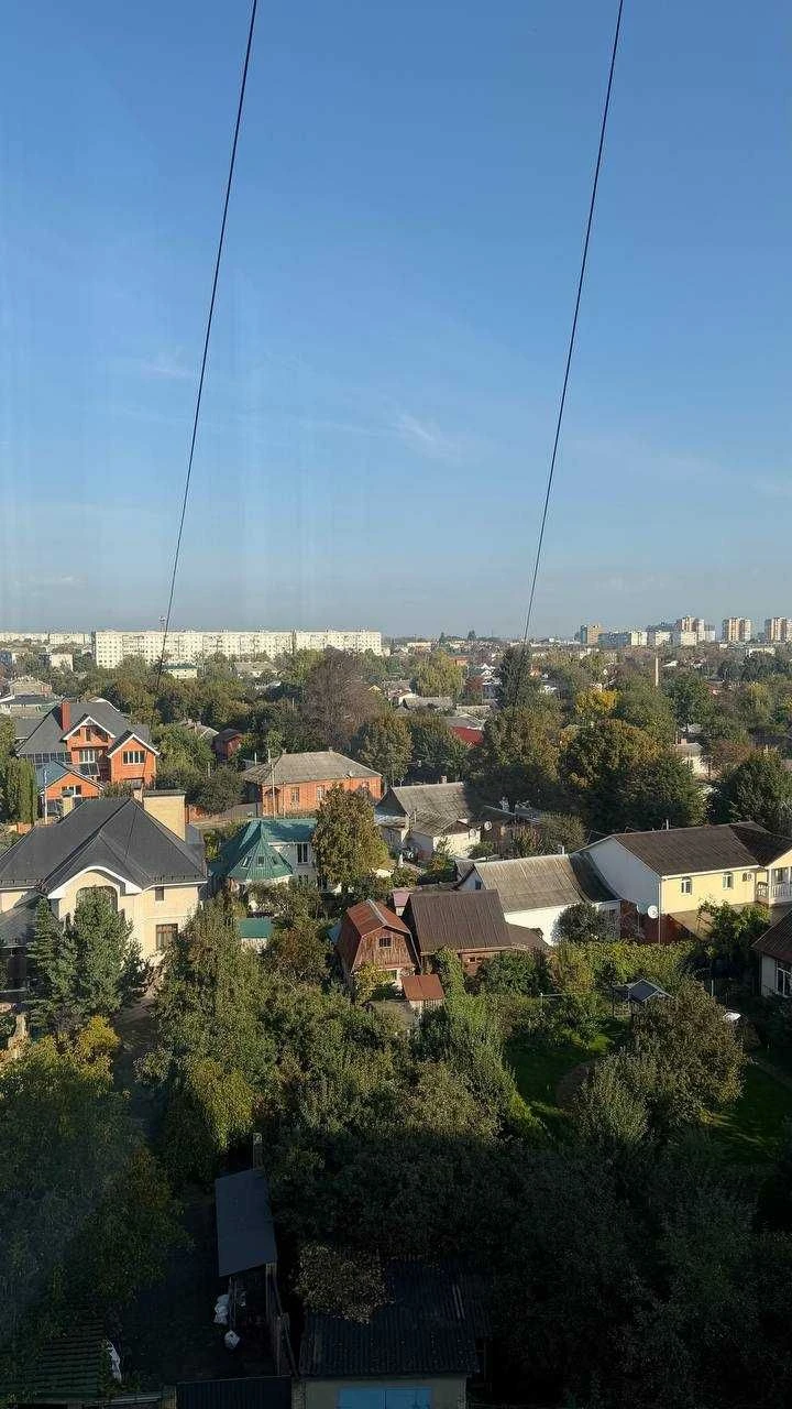 Продажа трехкомнатной квартиры в центре