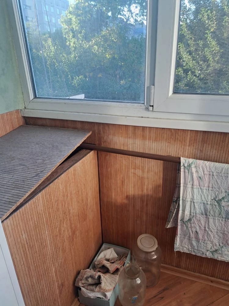 For Sale 3-bedroom apartment on Chekhov Street, 110