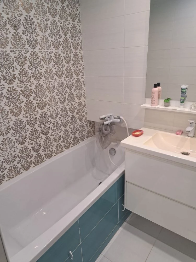 For Sale 3-bedroom apartment on Chekhov Street, 110