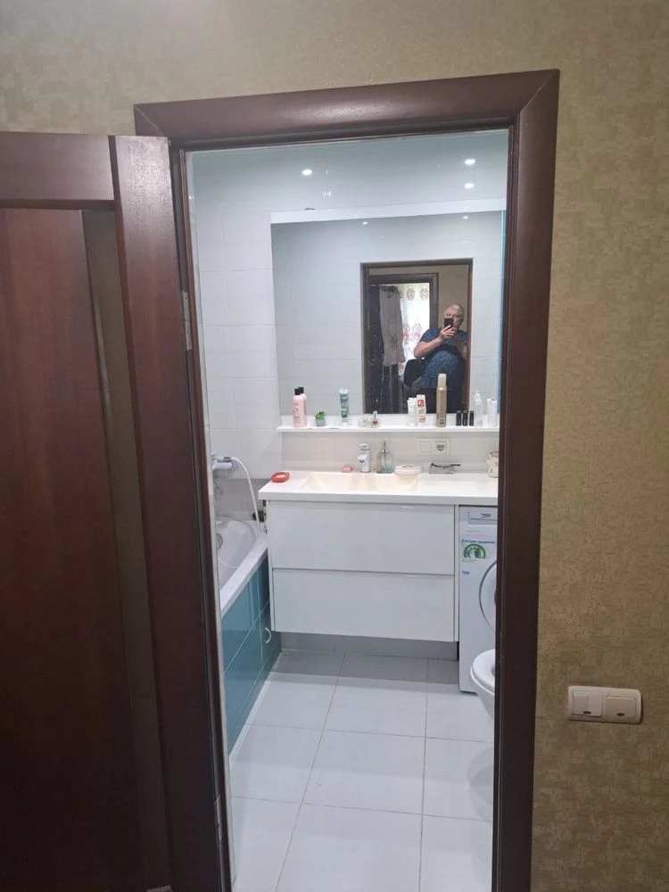 For Sale 3-bedroom apartment on Chekhov Street, 110