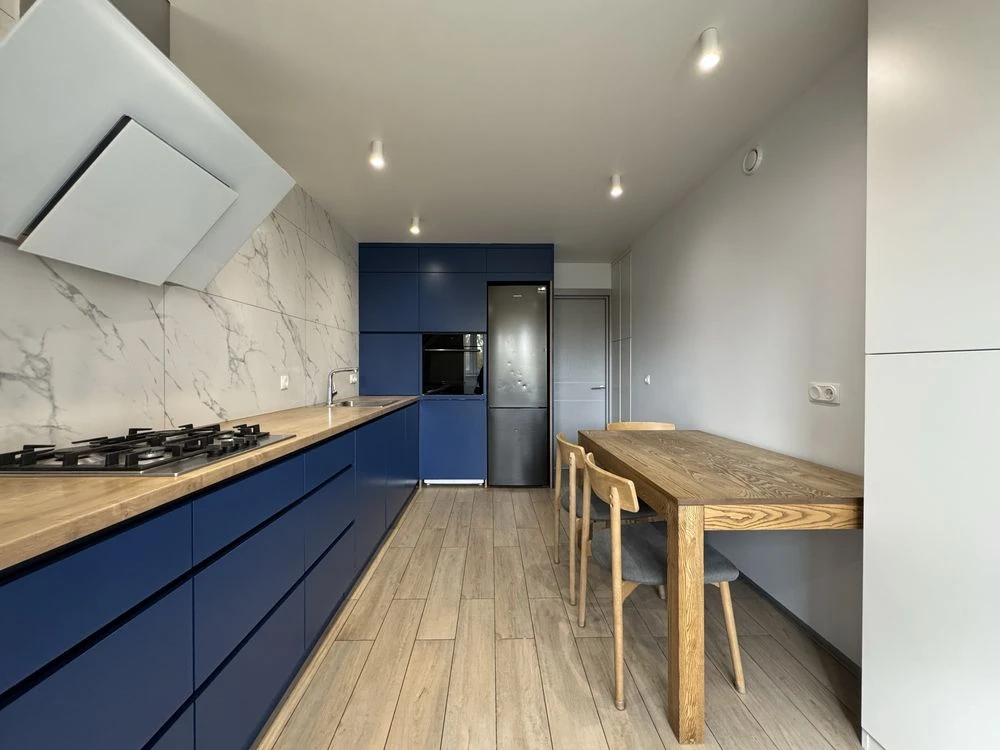 Sale of a 3-room apartment in a new building near Chaika, 85 sq.m. Lysa