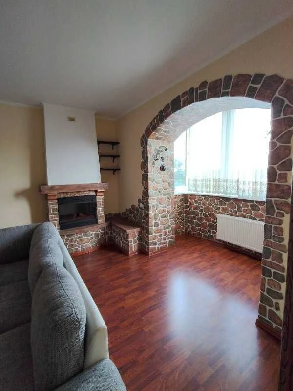 Exclusive! Sale of 2-bedroom apartment (76 sq.m.) with independent heating and fireplace