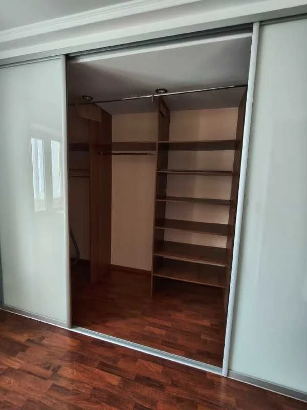 Exclusive! Sale of 2-bedroom apartment (76 sq.m.) with independent heating and fireplace
