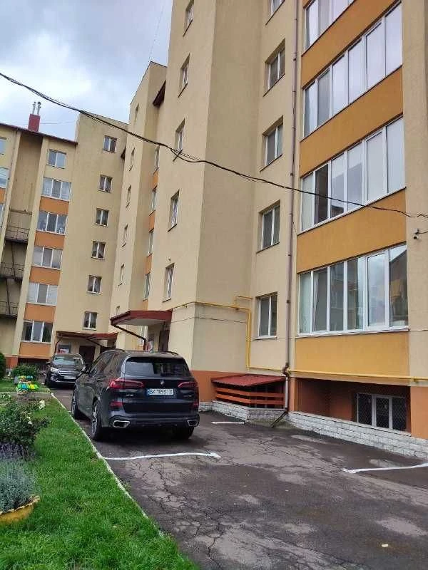 Exclusive! Sale of 2-bedroom apartment (76 sq.m.) with independent heating and fireplace