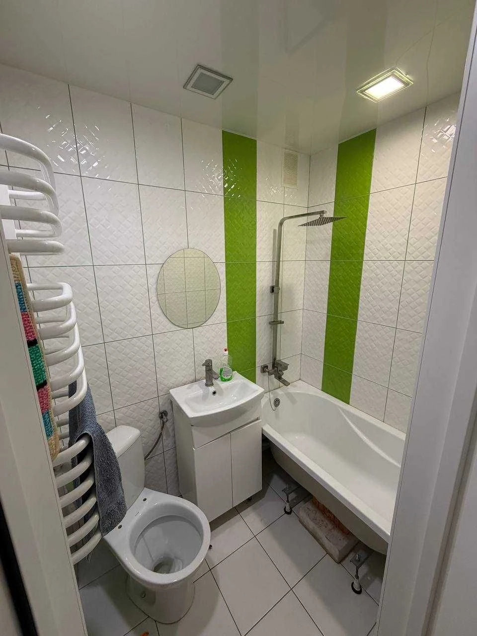For sale 2-bedroom apartment on Street Stepan Bandera | Brick