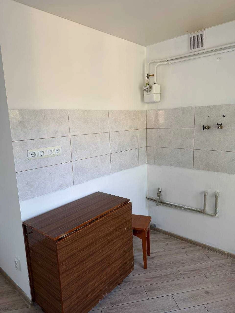 For sale 2-bedroom apartment on Street Stepan Bandera | Brick
