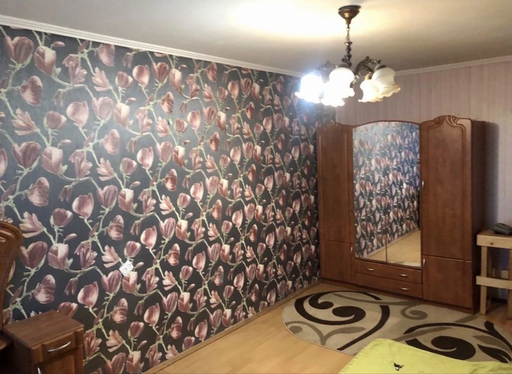 Sale of a fully furnished 1-bedroom apartment on Heroiv Dobvol'tsev Street