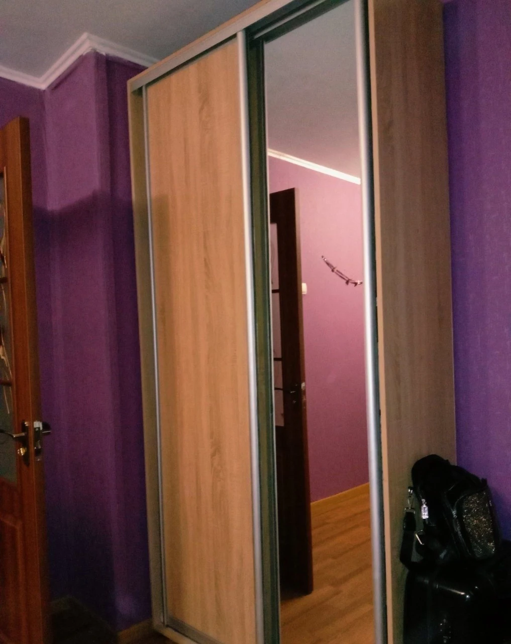 For Sale: 1-room apartment on Kozatska Street