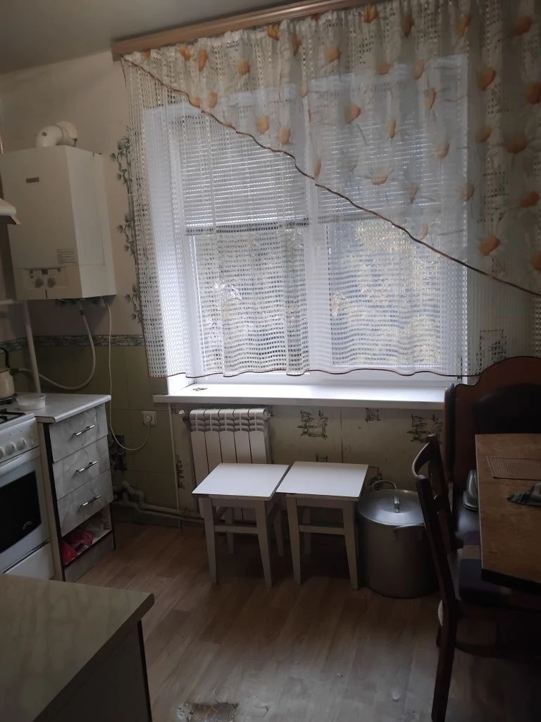One-bedroom apartment in the area of the bus station.