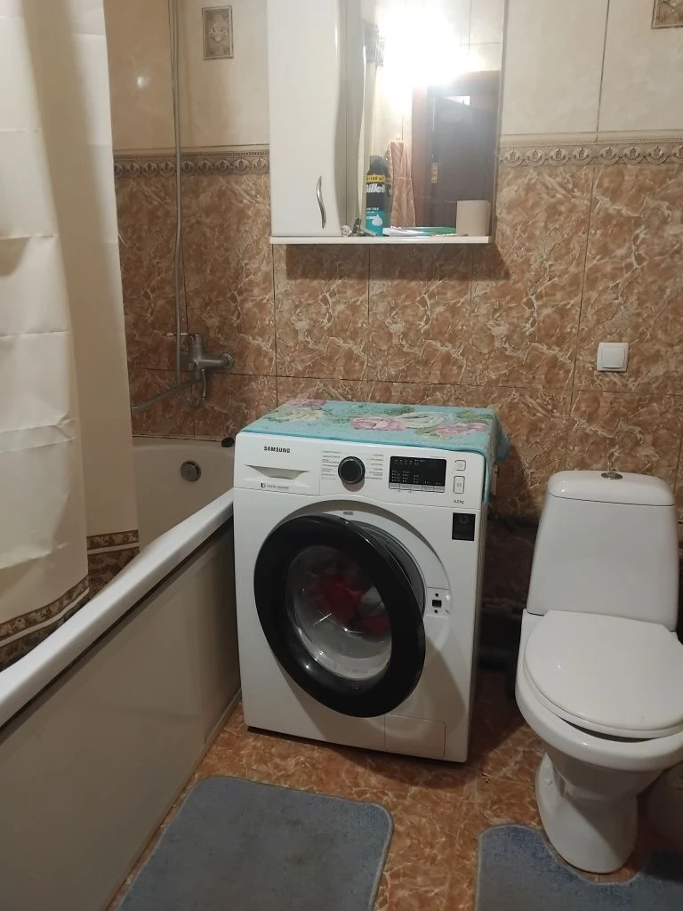 One-bedroom apartment in the area of the bus station.