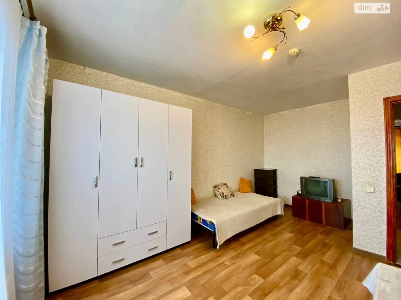 Long-Term Rental - 3-Room Apartment in Troyeshchyna