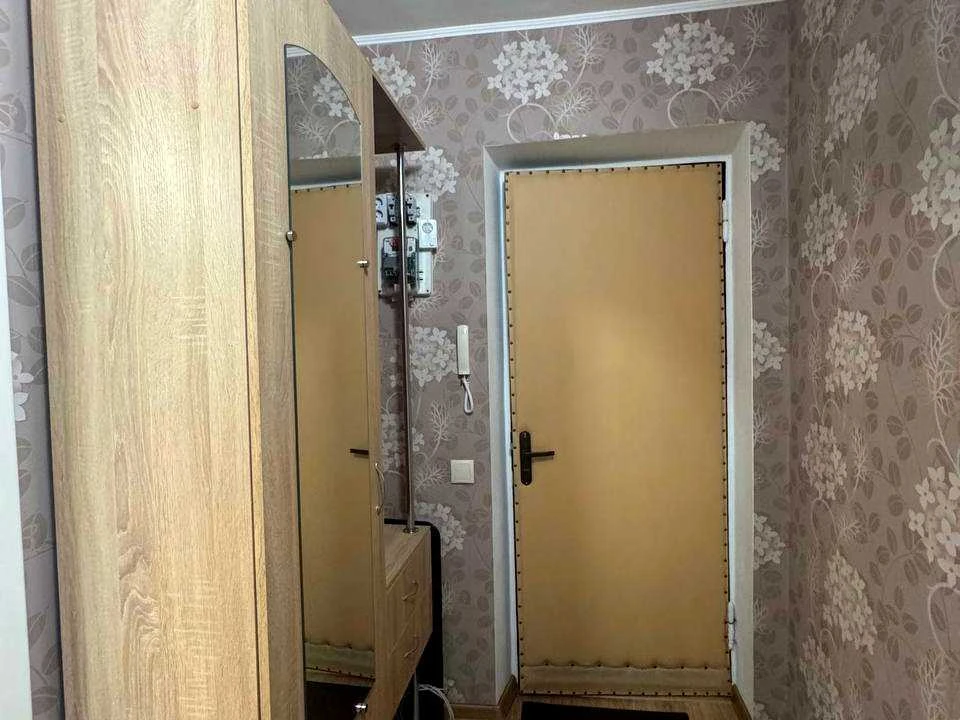 Квартира. Київ, Салютна вул.