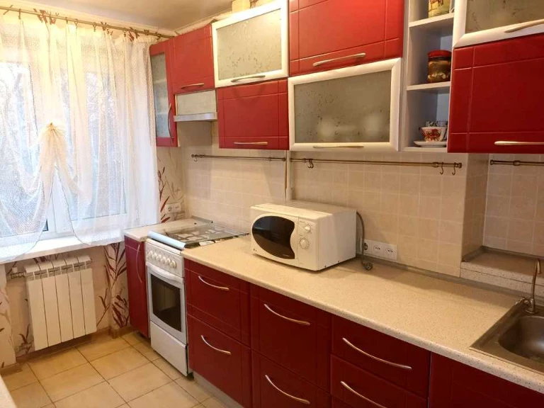 Apartment. Дніpro, Maksima Diya st.