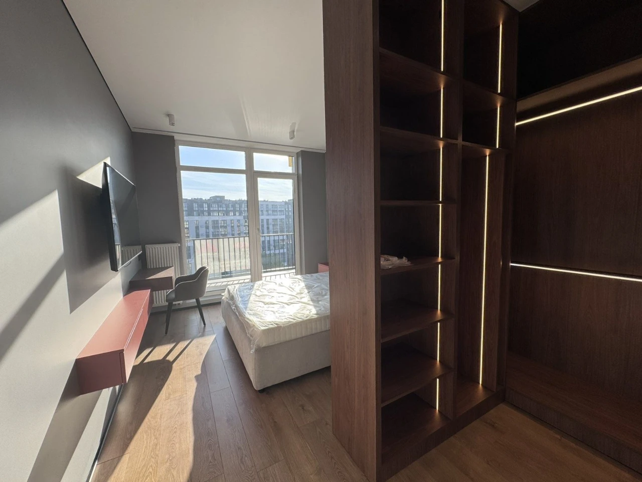 Продажа 1-комнатной квартиры в ЖК Auroom Spark на Навроцького. Новая квартира.
