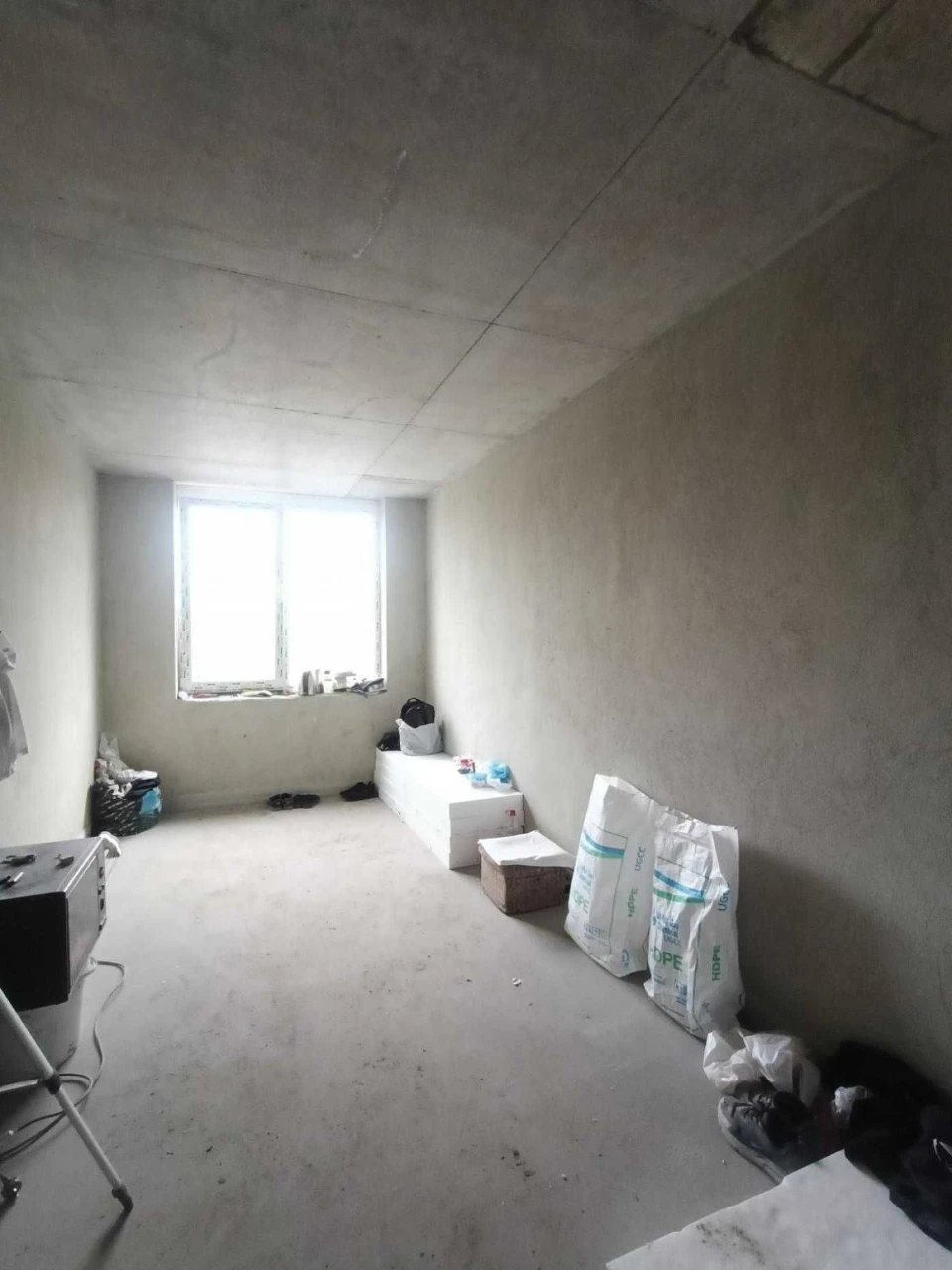 Sale of a 1-bedroom apartment in a new building, price lower than the developer's