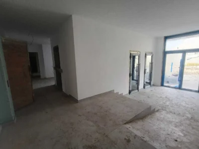 Sale of a 1-bedroom apartment in a new building, price lower than the developer's