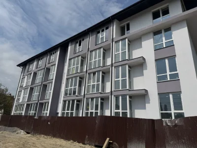 Apartment for sale - Studio near the Borispol'skaya metro station!