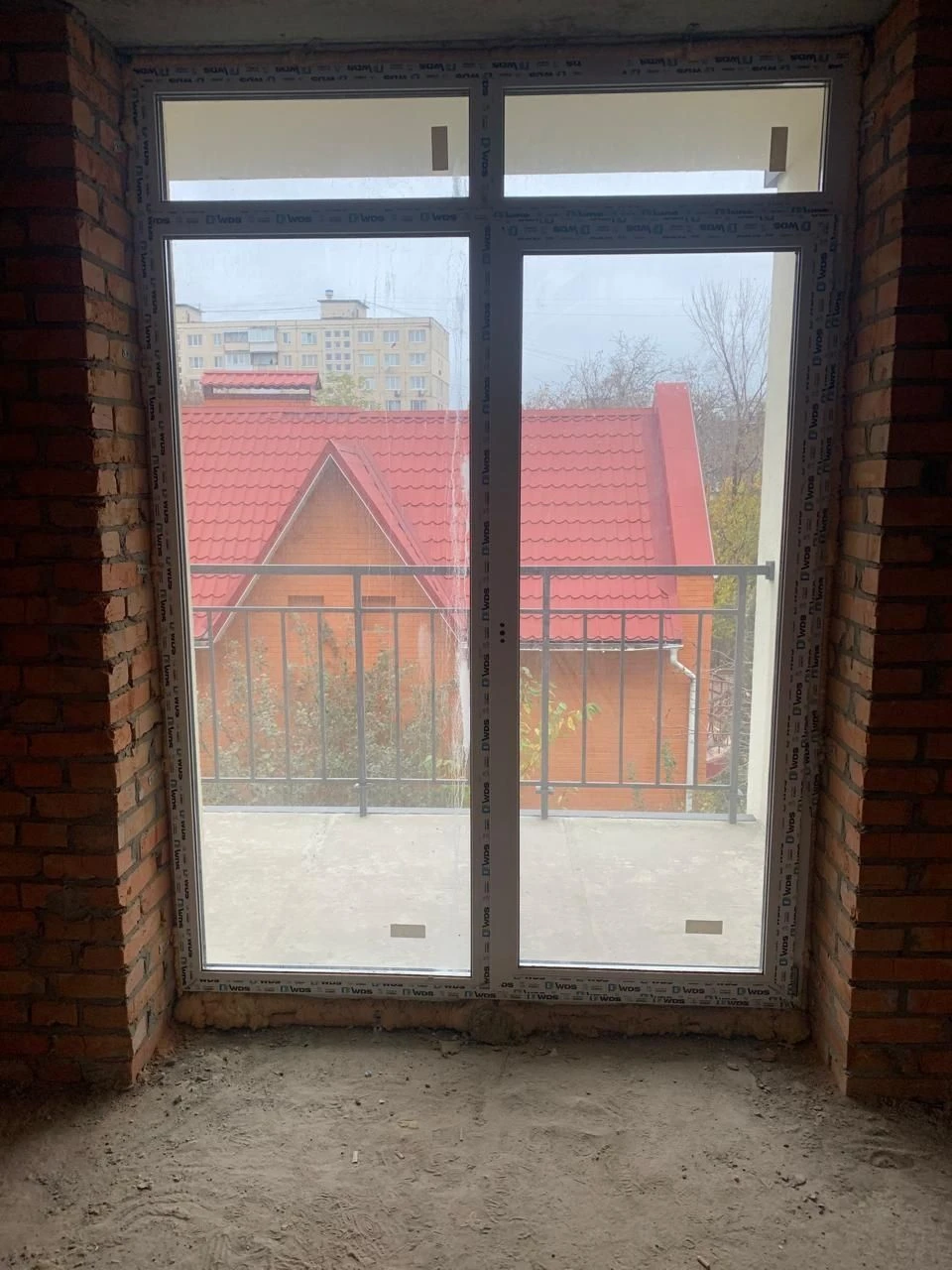 Sale of a 2-room apartment 55 sq.m. in a club house on вул. Makiivs