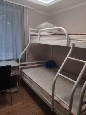 Продам 2-кімнатну квартиру, Науки 169, Гагаріна, 45 м², цегла