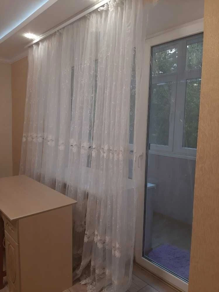 Продам 2-кімнатну квартиру, Науки 169, Гагаріна, 45 м², цегла