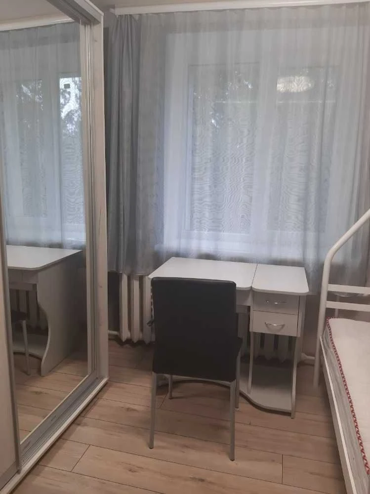 Продам 2-кімнатну квартиру, Науки 169, Гагаріна, 45 м², цегла