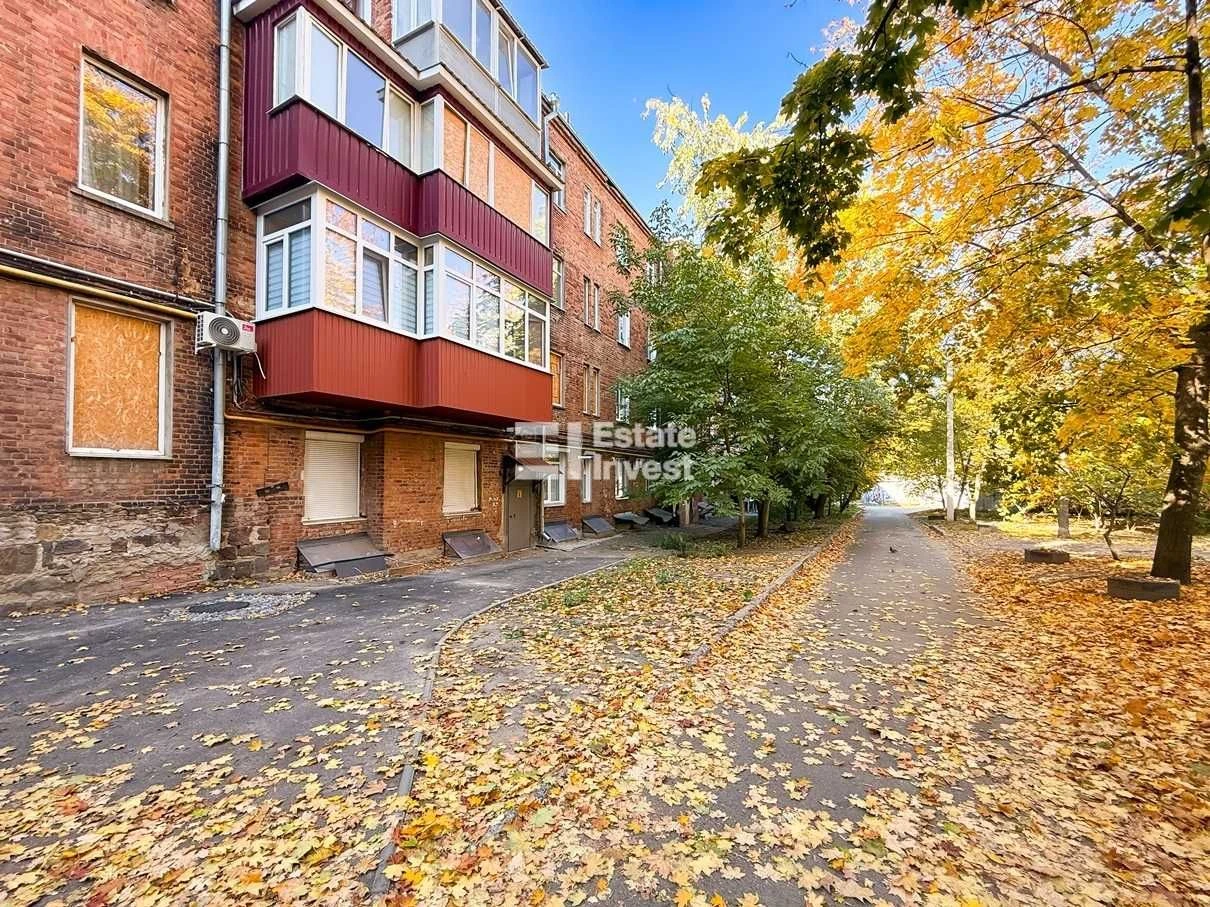 Продається 2-кімнатна квартира на вул. Данилевського, 8. Відновлено.