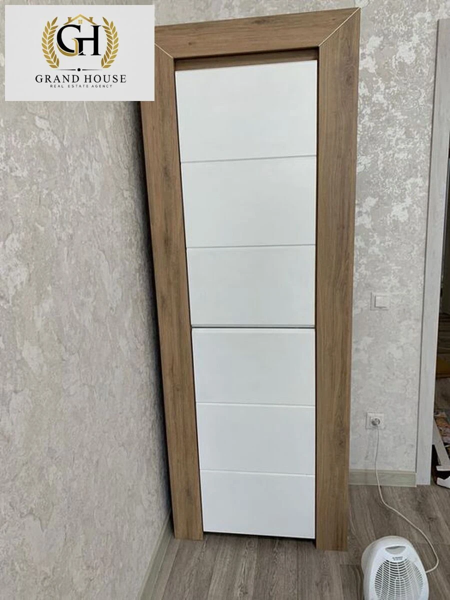 Продам крупногабаритну 2 кім біля дитячої обласної лікарні