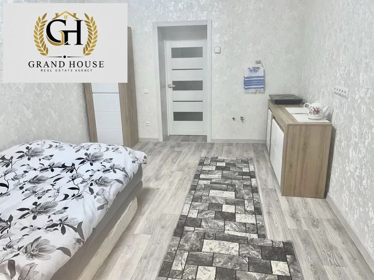 Продам крупногабаритну 2 кім біля дитячої обласної лікарні