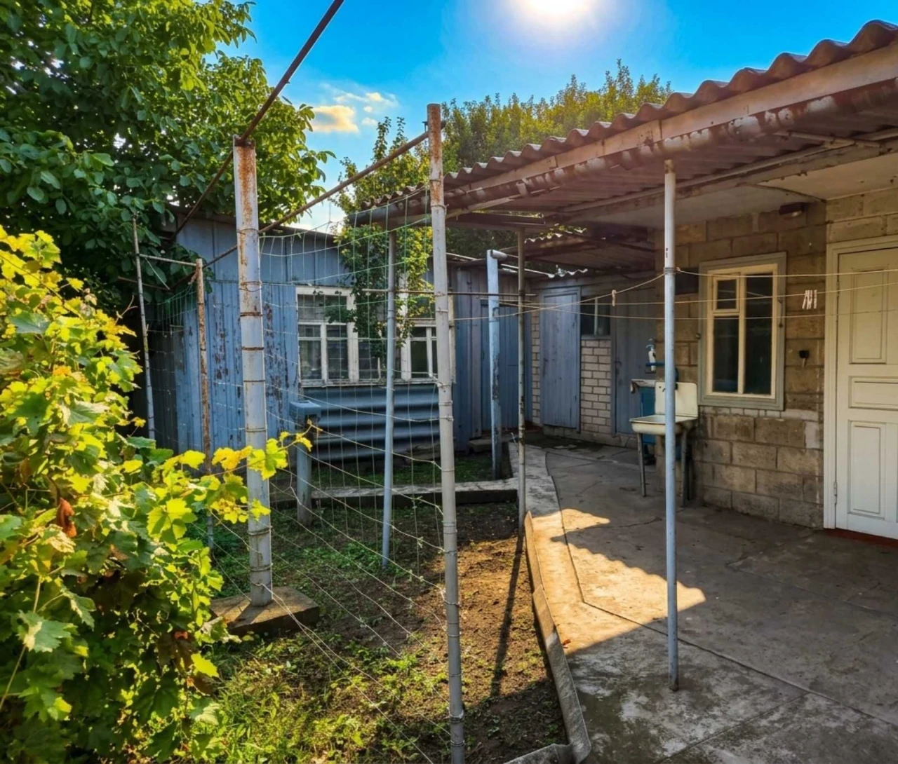Продам дом в р-не ж.м Парус 2