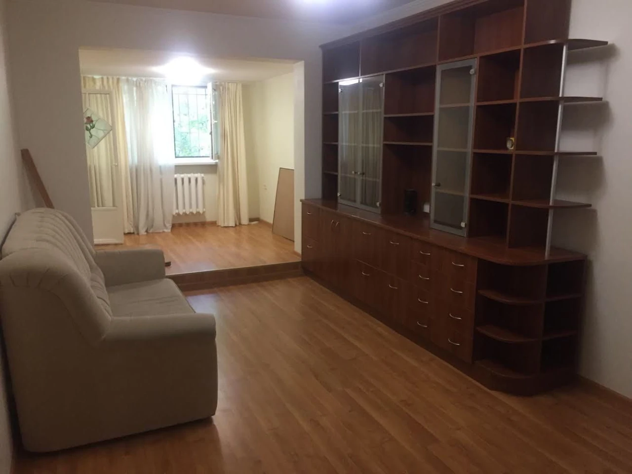 Продам квартиру 3 ком на филатова 10