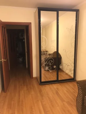 Продам квартиру 3 ком на филатова 10