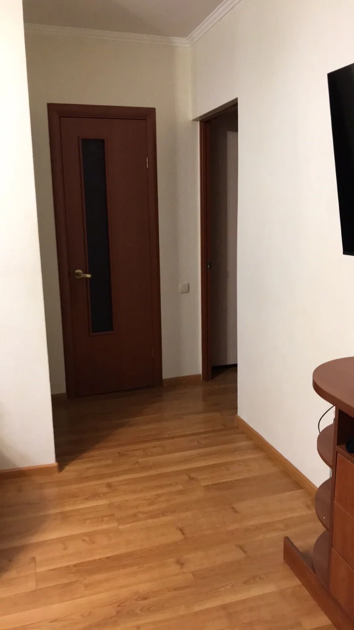 Продам квартиру 3 ком на филатова 10