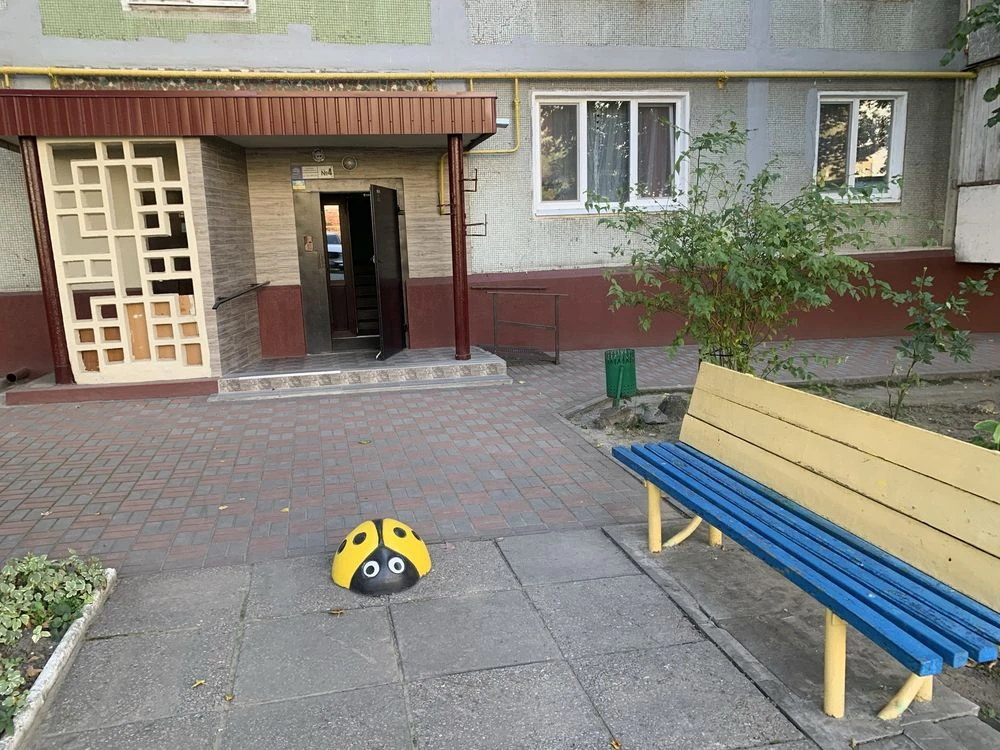 Продам трехкомнатную квартиру , 3-х комнатную квартиру на 3